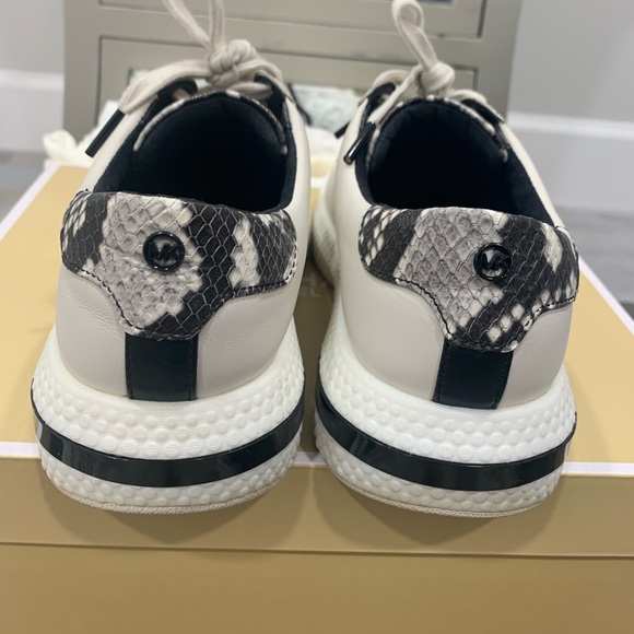 Michael Kors Codie Lace Up Sneakers - Picture 3 of 6